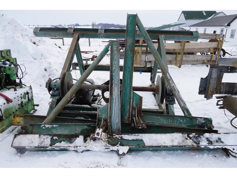 Unknown 2 ARM Conveyor Board Dealing